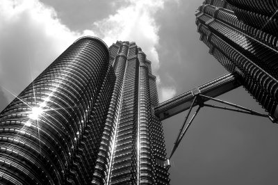 Petronas twin towers_BW.jpg