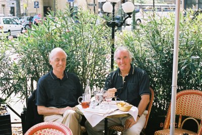 Brothers in Paris 2002.jpg