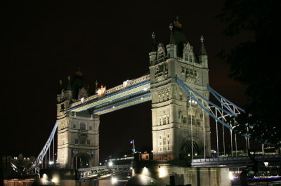 tower bridge (night shot), london, u.k.