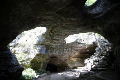 lonestar caverns