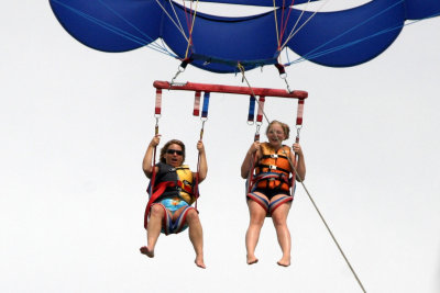 dana and amanda parasailing at south padre island