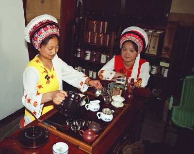 043 Xizhou Tea Shop 1.TIF