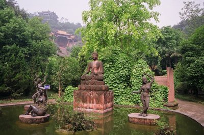 442  Leshan Oriental Buddha Park 8.TIF