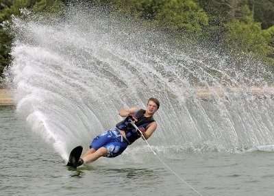 Waterskiing 7/8/07