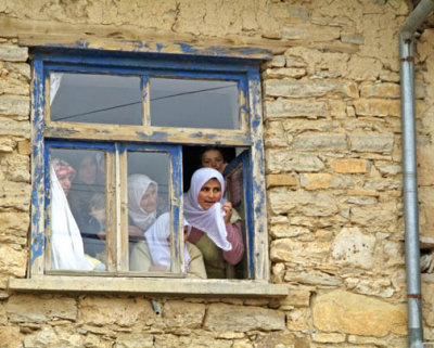 Turkey - Enroute Antalya - Wedding - Window Box Seat