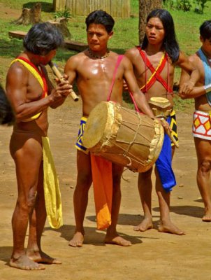 Rio Chagres - The Embera Trio