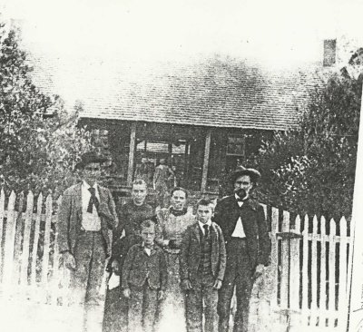 William Lewis Hicks Family at Town Bluff Tx