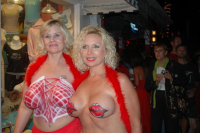 Fantasy Fest night one 084.jpg