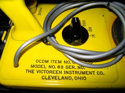 Victoreen CD V-700 Geiger Counter