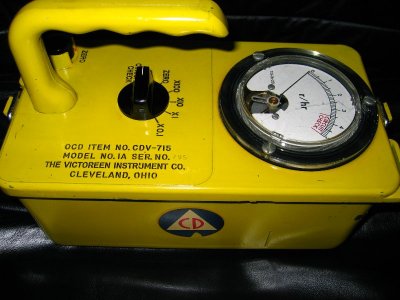 Victoreen CD V-715 Geiger Counter