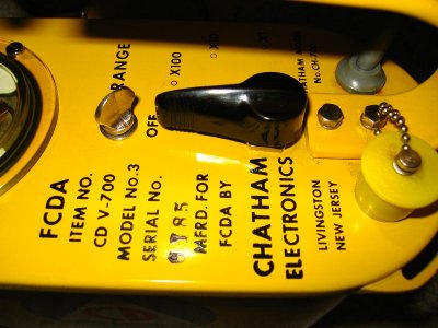 Chatham CD V-700 Geiger Counter