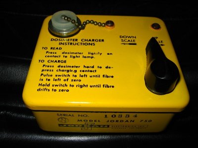Jordan Electronics Charger CD V-750 Model 1