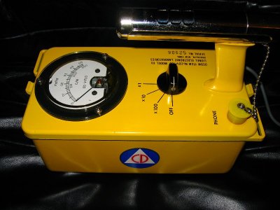 Like New Lionel CD V-700