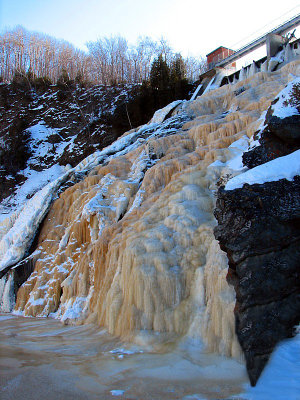 La chute caramlise