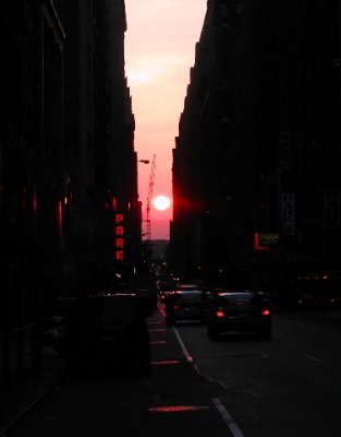 R-06101363_37thStreetSunset_Orig.jpg