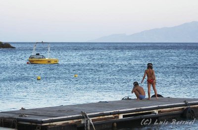 Kids at paradise beach