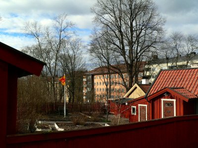 At another street we find these houses