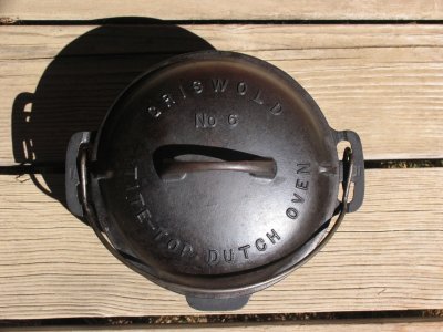 Griswold Tite-Top #6 Dutch Oven