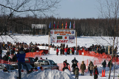 Pre-Start, Start (no wind on flags)