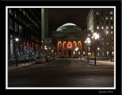 Bank of Montreal Place dArmes.jpg