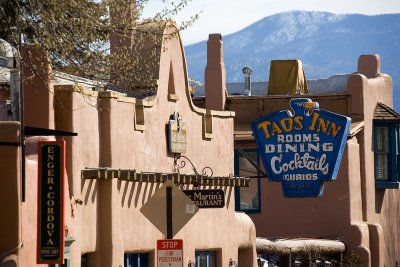 Taos-Inn