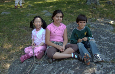 Young naturalists 8653.jpg