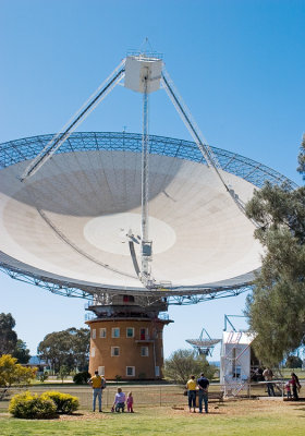 Radio Telescope at Parkes
