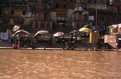 People Besides the Ganges River, Varanasi