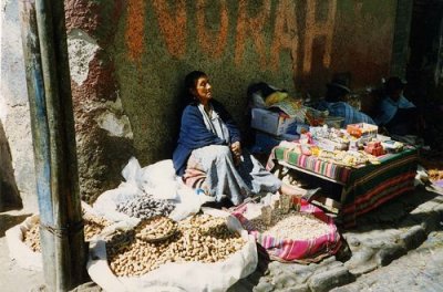 Woman in half shadow, La Paz