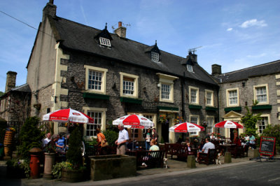 The Castle Pub in Castleton