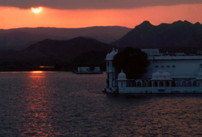Sunset over Lake Picchola, Udaipur