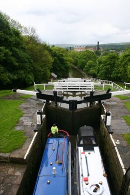 Canal boats at Bingley 5 Locks