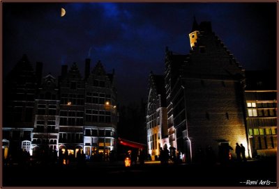 oude stad en de maan