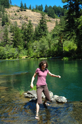07.04.07::Watergirl