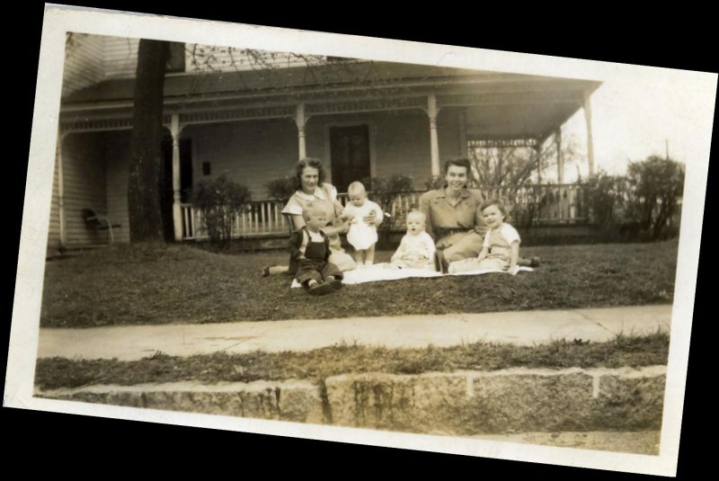Brownie Junie, Raymond Earl Laws, Mary Sue,  Ann and Tommy Laws