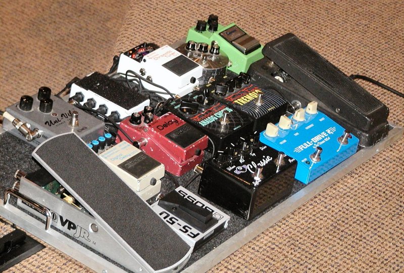 Nigels Guitar Effects & Boxes...