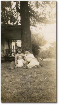Billy and Ann Laws, and Kent Warner (right)