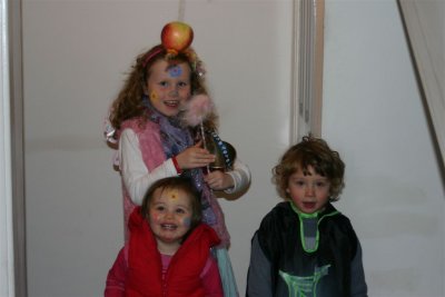 Isabel, Risn & Senan