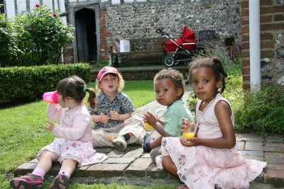 Róisín, Senan, Kian & Naima