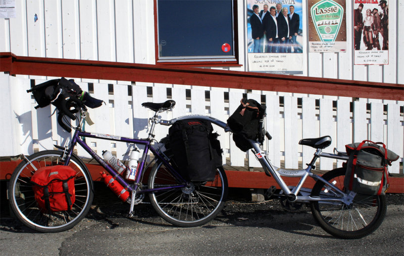 154  Jerry & PJ - Touring Norway - Trek 7000 touring bike
