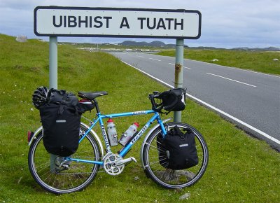 192  William - Touring Scotland - Hewitt Cheviot 26 touring bike