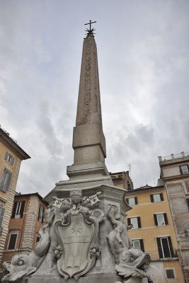 Piazza across from the Pantheon