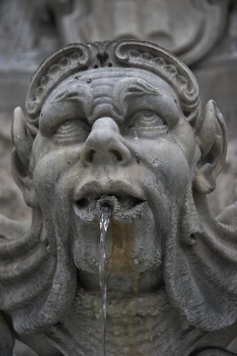 Fountain detail