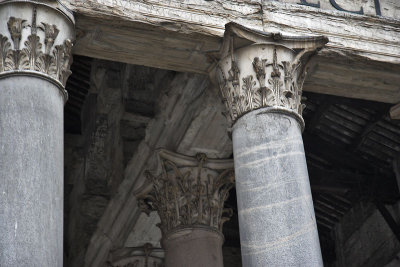 Pantheon columns