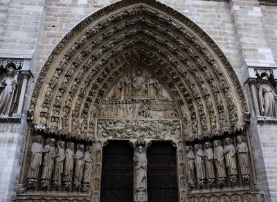Notre Dame - Exterior 03