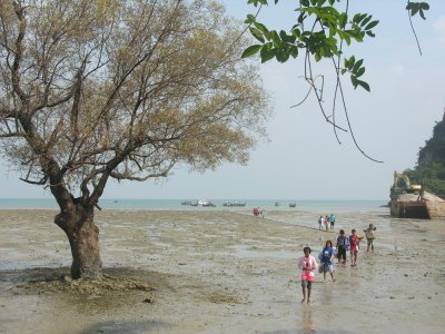 Railay Beach East Low Tide 12.jpg