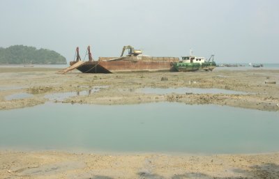 Railay Beach East Low Tide 13-1.jpg