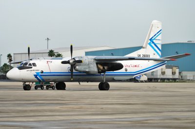 Avialeasing Antonov An-26 ( UK26003 )