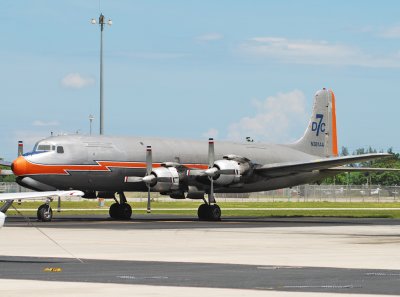 Douglas DC-7 ( N381AA )   Rare!