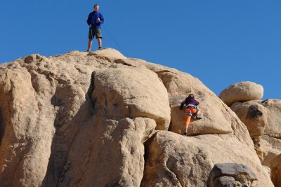 Maelle is climbing2.JPG
